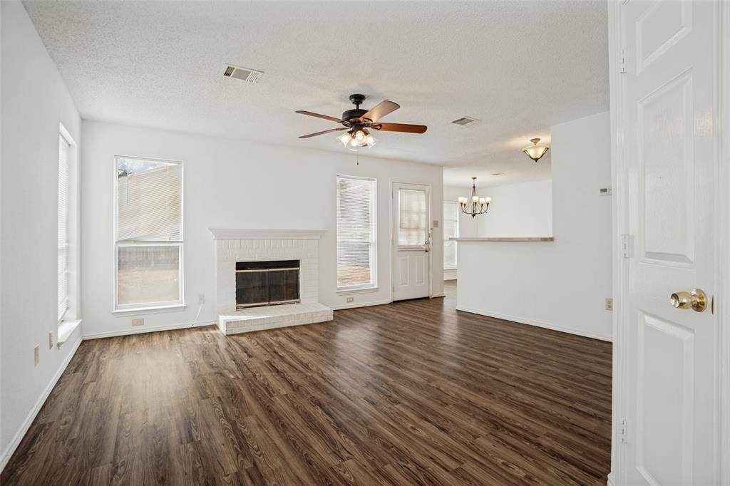 900 Sweetgum Creek, Plano, TX 75023 900 Sweetgum Creek, Plano, TX 75023