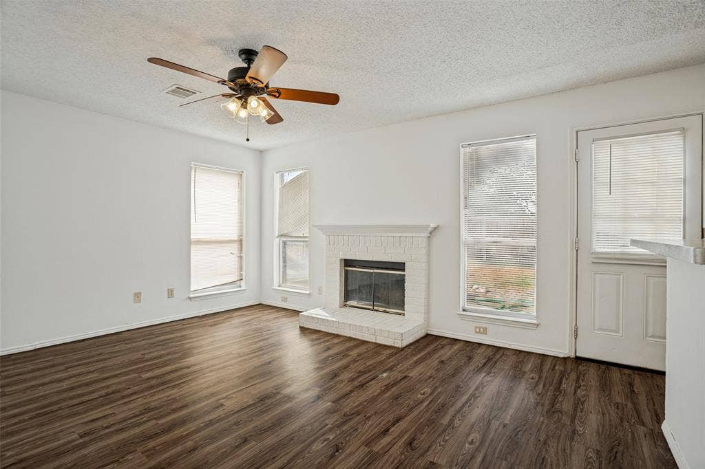 900 Sweetgum Creek, Plano, TX 75023 900 Sweetgum Creek, Plano, TX 75023