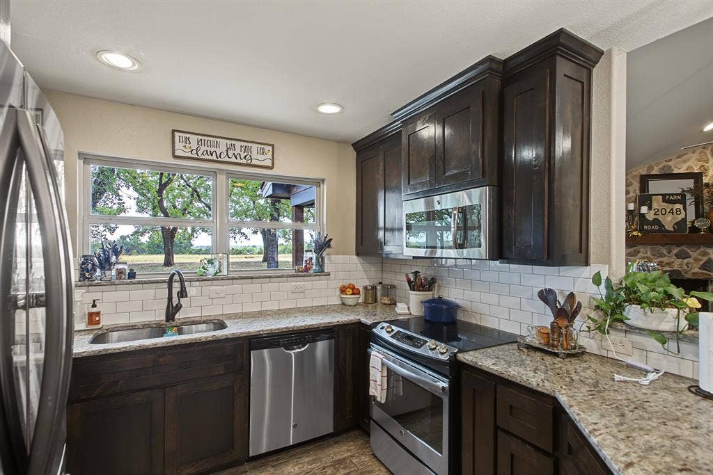 3207 FM 2048, Boyd, TX 76023 3207 FM 2048, Boyd, TX 76023
