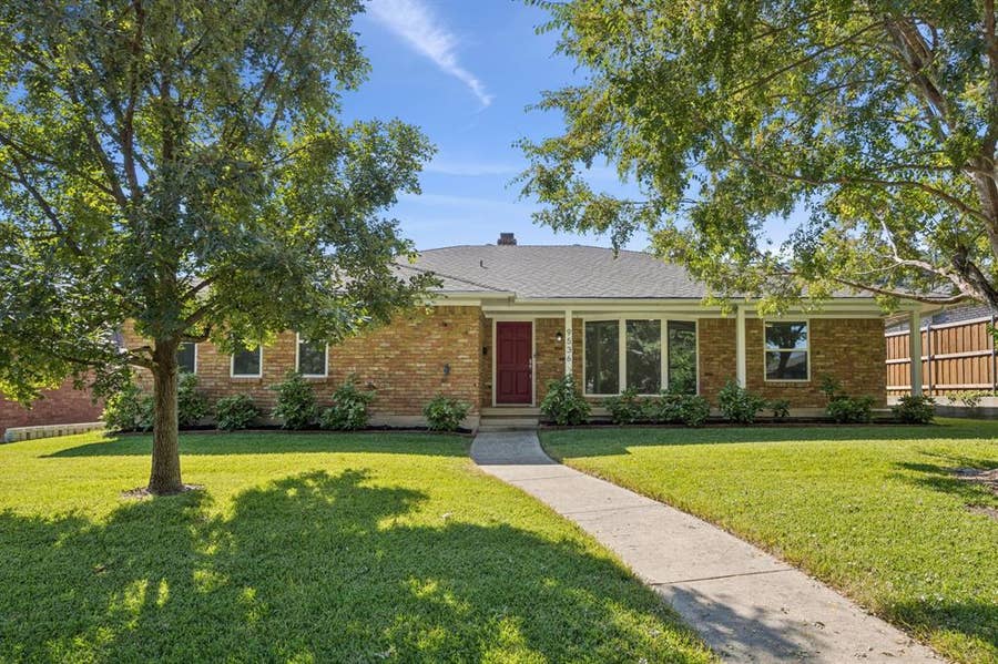 Property photo for 9536 Millridge Drive, Dallas, TX