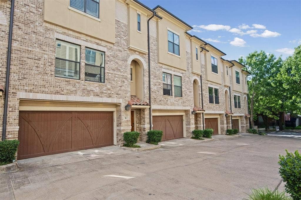 4230 Travis Street, #16, Dallas, TX 75205 4230 Travis Street, #16, Dallas, TX 75205