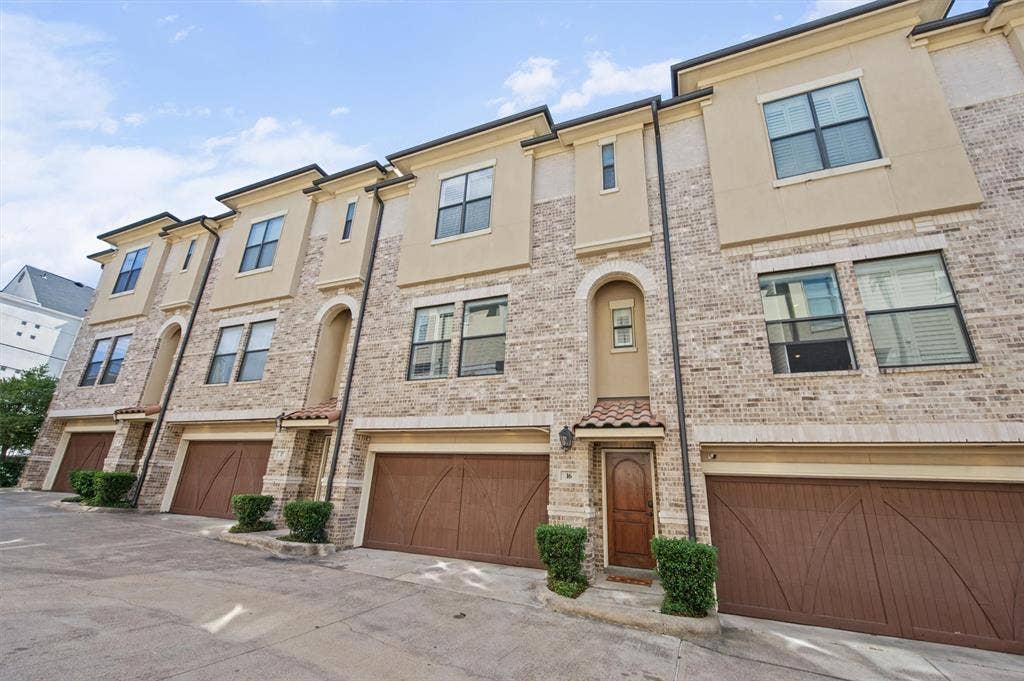 4230 Travis Street, #16, Dallas, TX 75205 4230 Travis Street, #16, Dallas, TX 75205