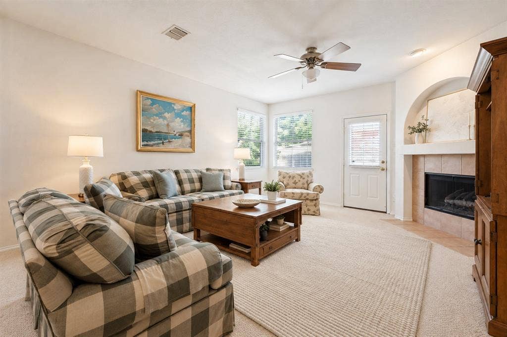 3113 Paradise Valley Drive, Plano, TX 75025 3113 Paradise Valley Drive, Plano, TX 75025