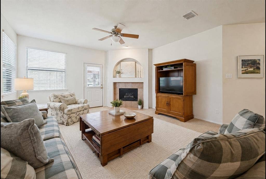 3113 Paradise Valley Drive, Plano, TX 75025 3113 Paradise Valley Drive, Plano, TX 75025