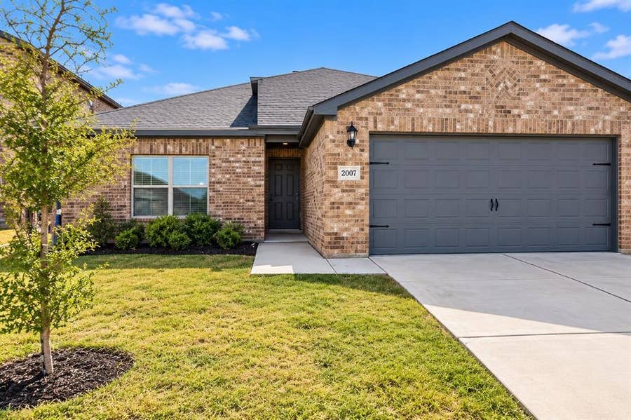 Property photo for 2007 Belmont Drive, Seagoville, TX