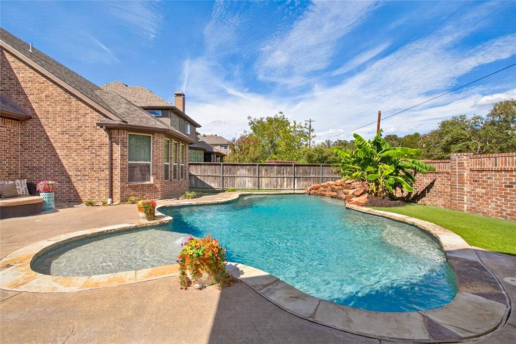 301 Rawhide Path, Keller, TX 76248