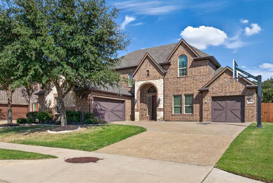 Property photo for 301 Rawhide Path, Keller, TX