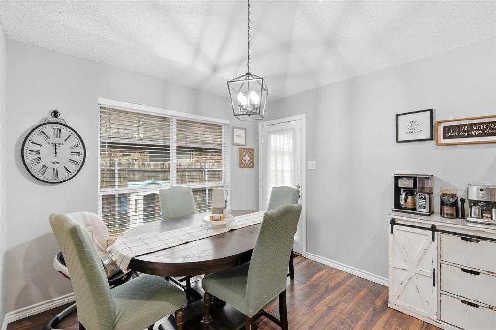 6025 Kimberly Court, Haltom City, TX 76137 6025 Kimberly Court, Haltom City, TX 76137