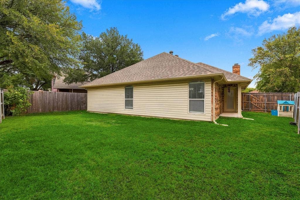 6025 Kimberly Court, Haltom City, TX 76137 6025 Kimberly Court, Haltom City, TX 76137