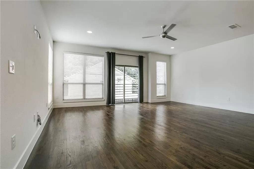 4303 Cole Avenue, #17, Dallas, TX 75205 Expansive room featuring dark wood-finish flooring, recessed lighting, and a ceiling fan