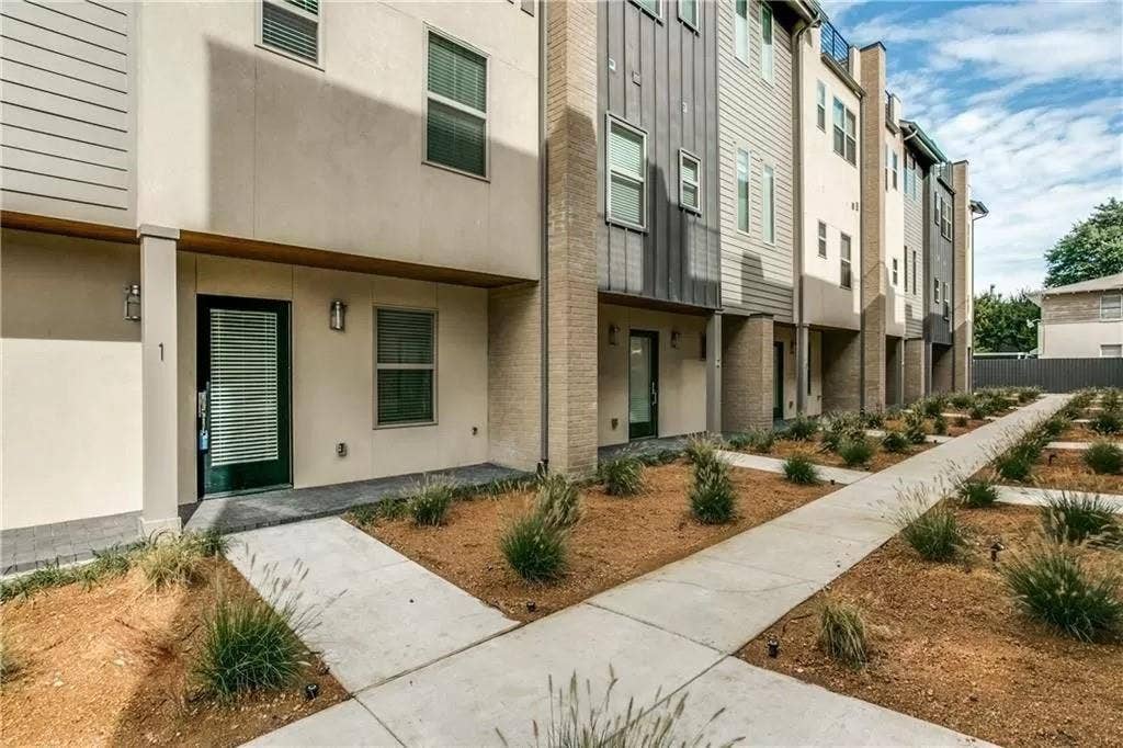 4303 Cole Avenue, #17, Dallas, TX 75205 4303 Cole Avenue, #17, Dallas, TX 75205