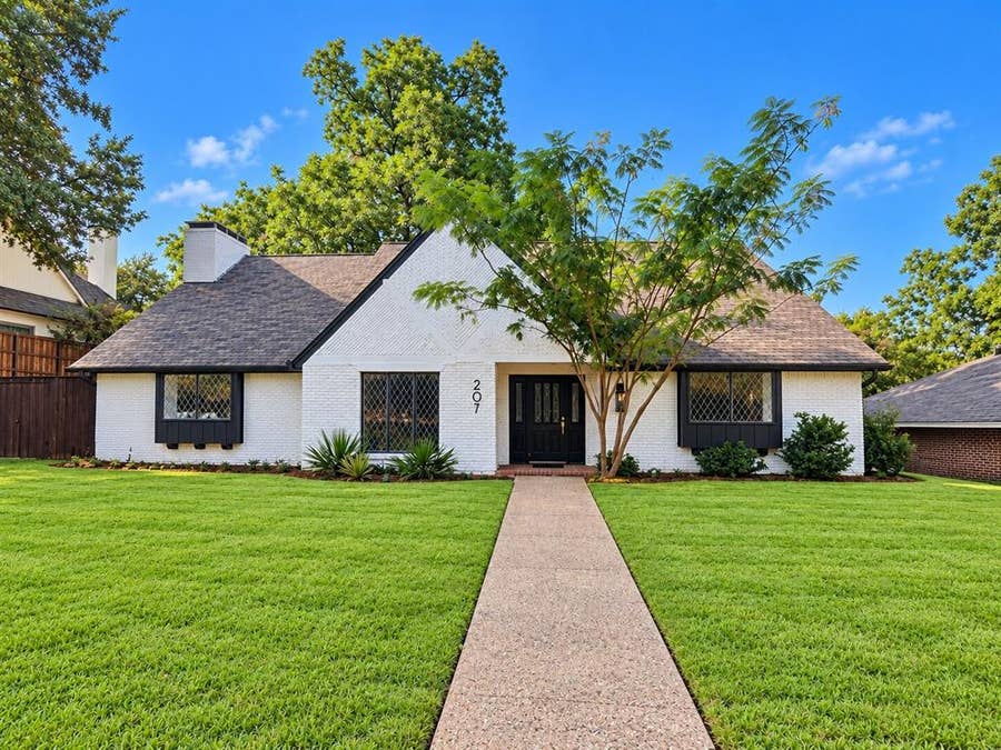 Property photo for 207 Meadowdale Drive, Rockwall, TX
