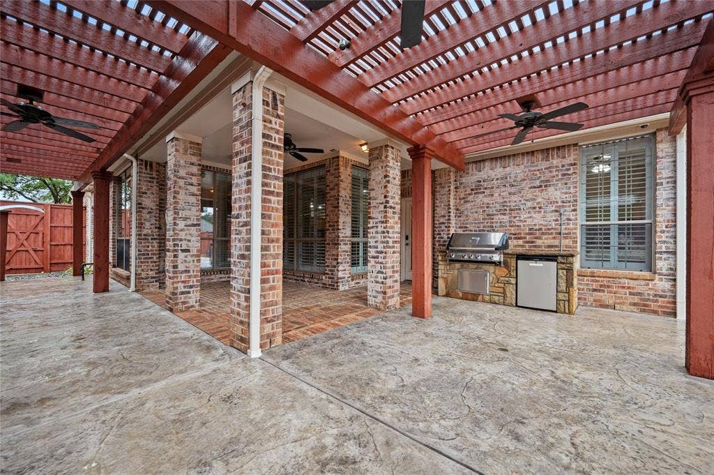 9304 Warm Springs Circle, Plano, TX 75024 9304 Warm Springs Circle, Plano, TX 75024