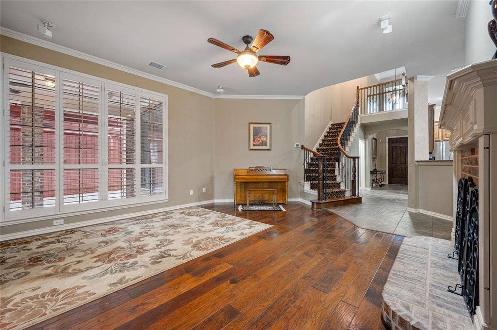 9304 Warm Springs Circle, Plano, TX 75024 9304 Warm Springs Circle, Plano, TX 75024