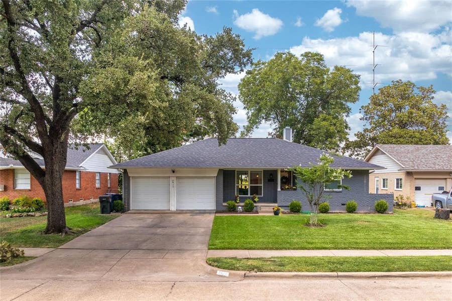 Property photo for 2413 Cardinal Lane, Garland, TX