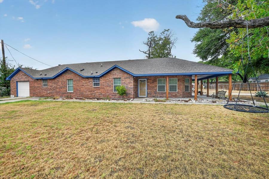 Property photo for 3001 Caddo Trail, Lake Worth, TX