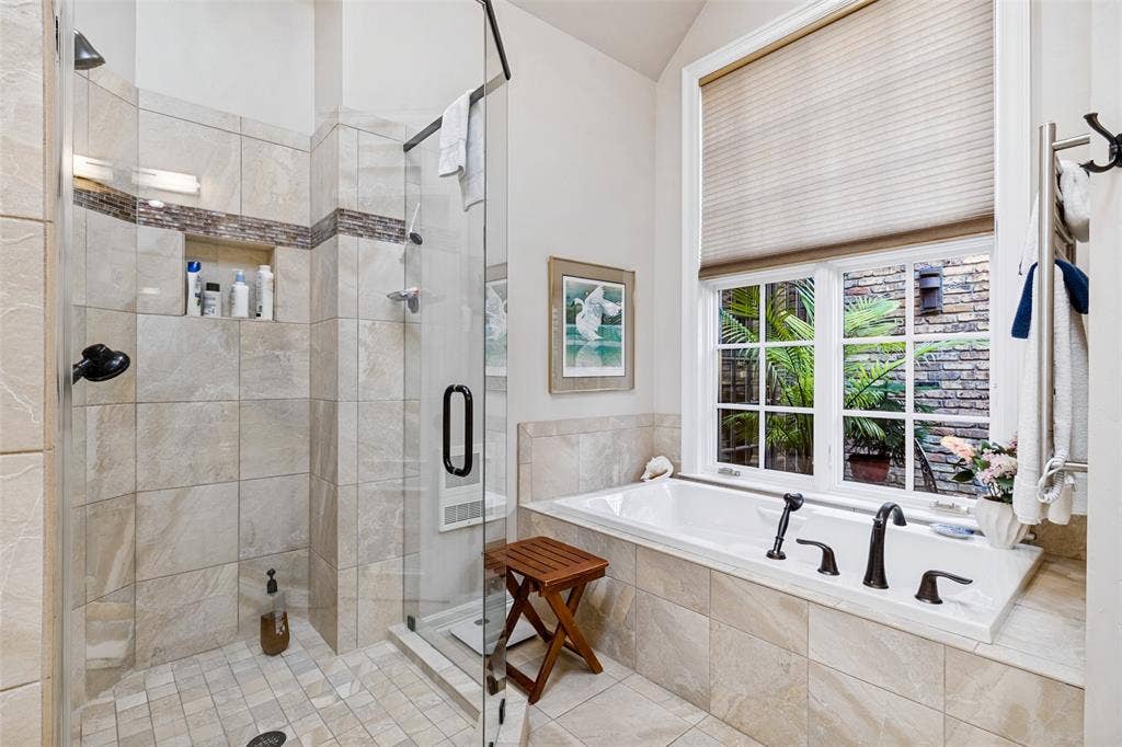 12131 Vendome Place, Dallas, TX 75230 12131 Vendome Place, Dallas, TX 75230