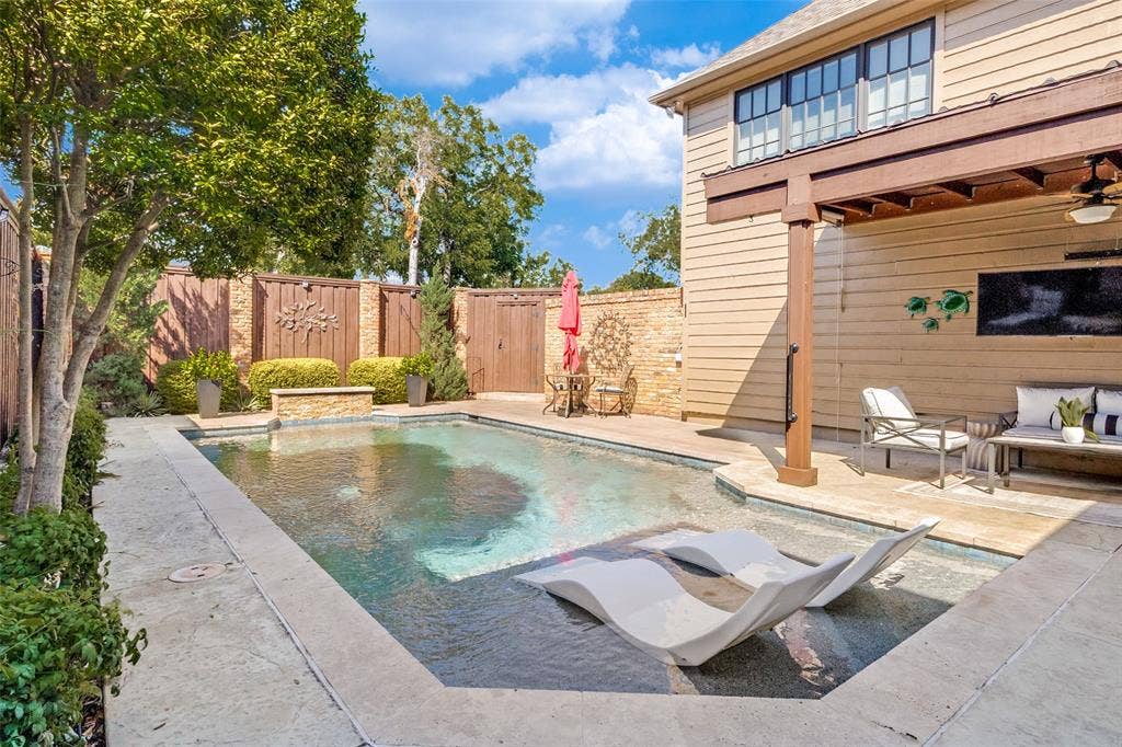 12131 Vendome Place, Dallas, TX 75230 12131 Vendome Place, Dallas, TX 75230