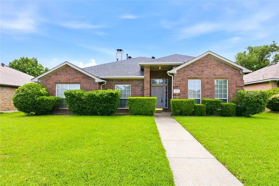 Property photo for 2720 Preston Creek, Mesquite, TX