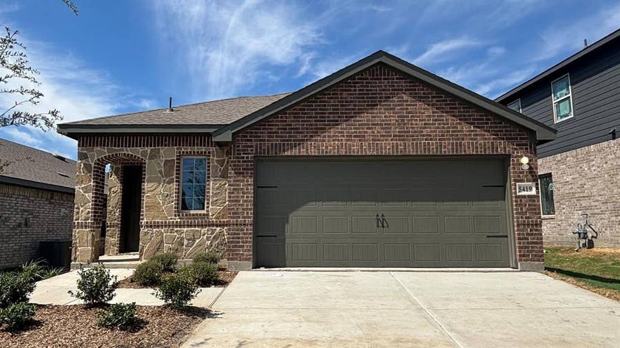 Property photo for 5419 Cormorant Grove, Crandall, TX