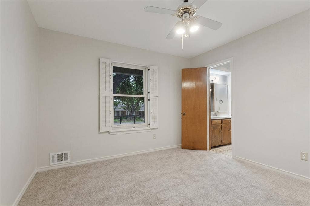 9433 Meadowknoll Drive, Dallas, TX 75243 9433 Meadowknoll Drive, Dallas, TX 75243
