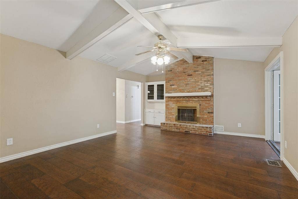 9433 Meadowknoll Drive, Dallas, TX 75243 9433 Meadowknoll Drive, Dallas, TX 75243