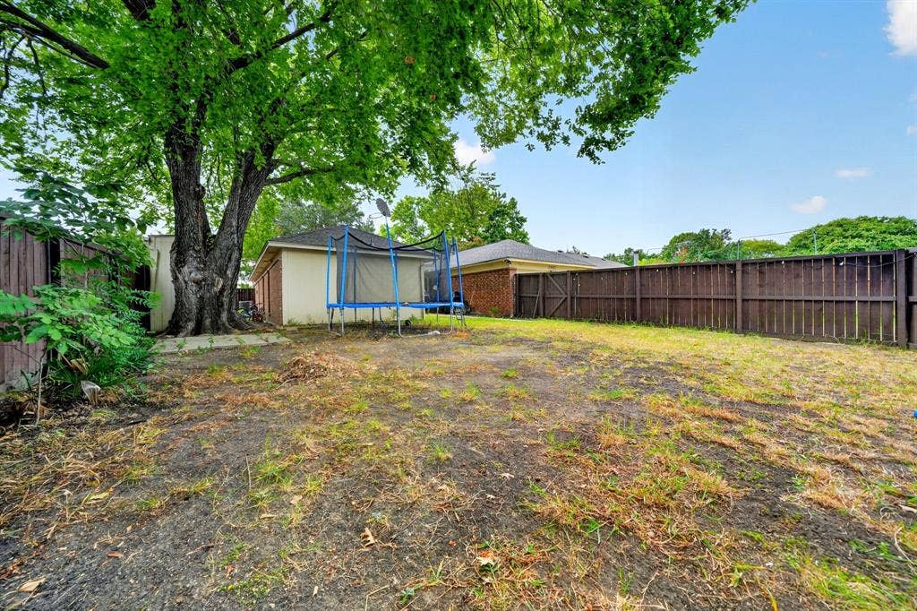2601 Kimberly Drive, Garland, TX 75040 2601 Kimberly Drive, Garland, TX 75040