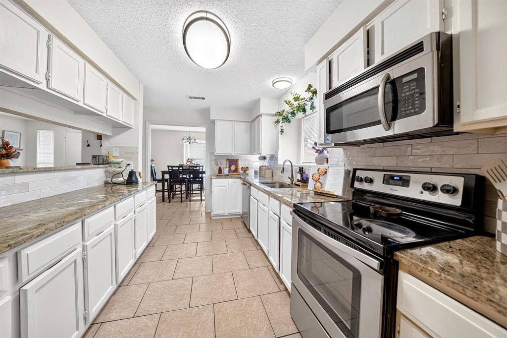 2601 Kimberly Drive, Garland, TX 75040 2601 Kimberly Drive, Garland, TX 75040