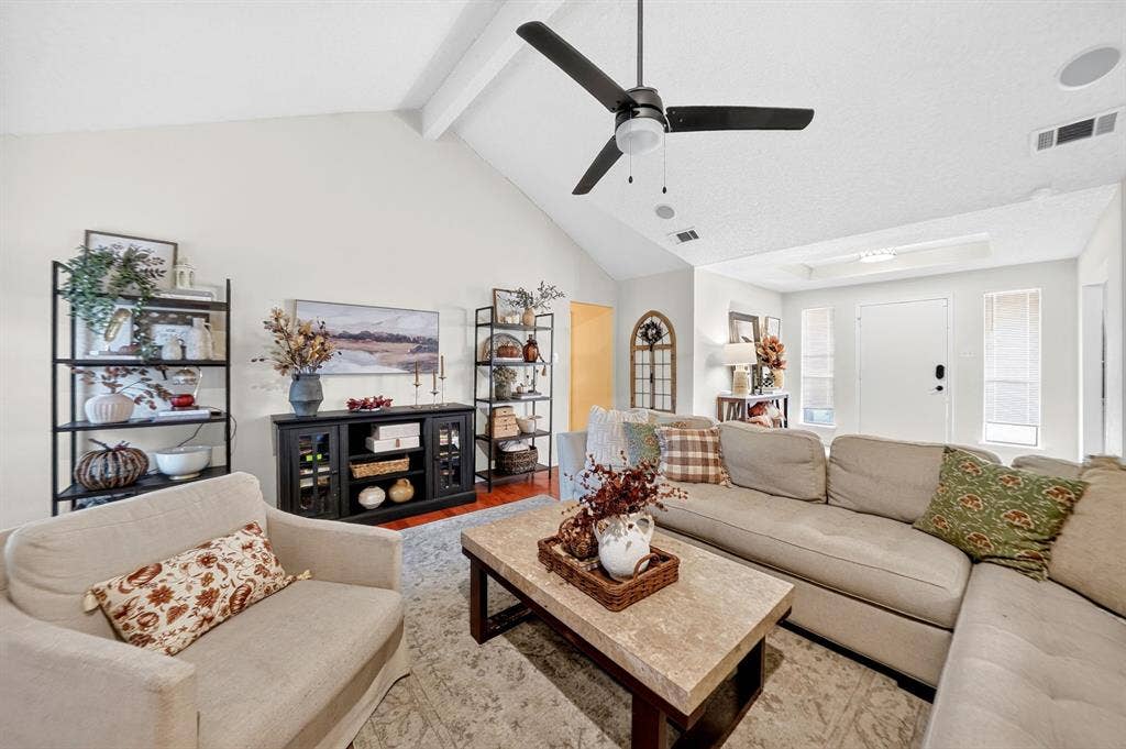 2601 Kimberly Drive, Garland, TX 75040 2601 Kimberly Drive, Garland, TX 75040