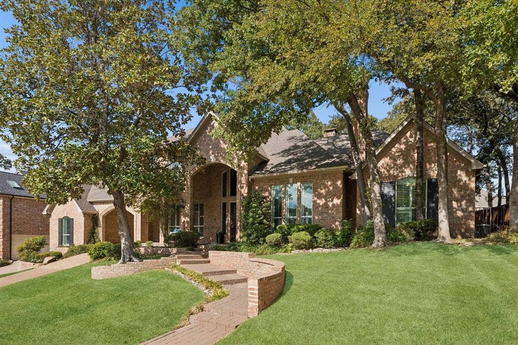 2865 Woodhollow Drive, Highland Village, TX 75077 2865 Woodhollow Drive, Highland Village, TX 75077