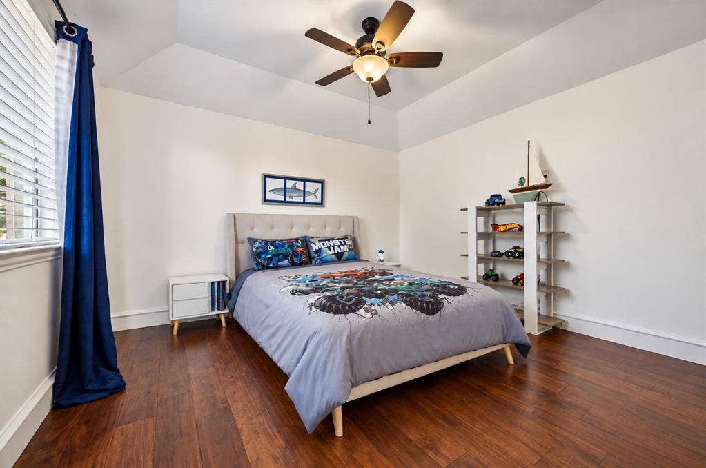 2865 Woodhollow Drive, Highland Village, TX 75077 2865 Woodhollow Drive, Highland Village, TX 75077