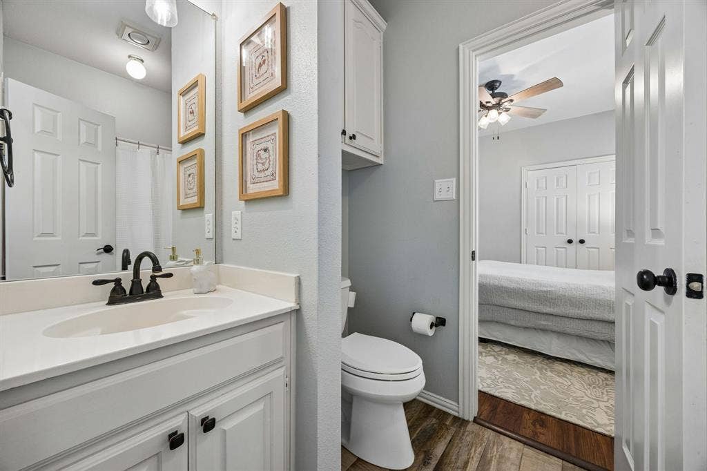 2865 Woodhollow Drive, Highland Village, TX 75077 2865 Woodhollow Drive, Highland Village, TX 75077