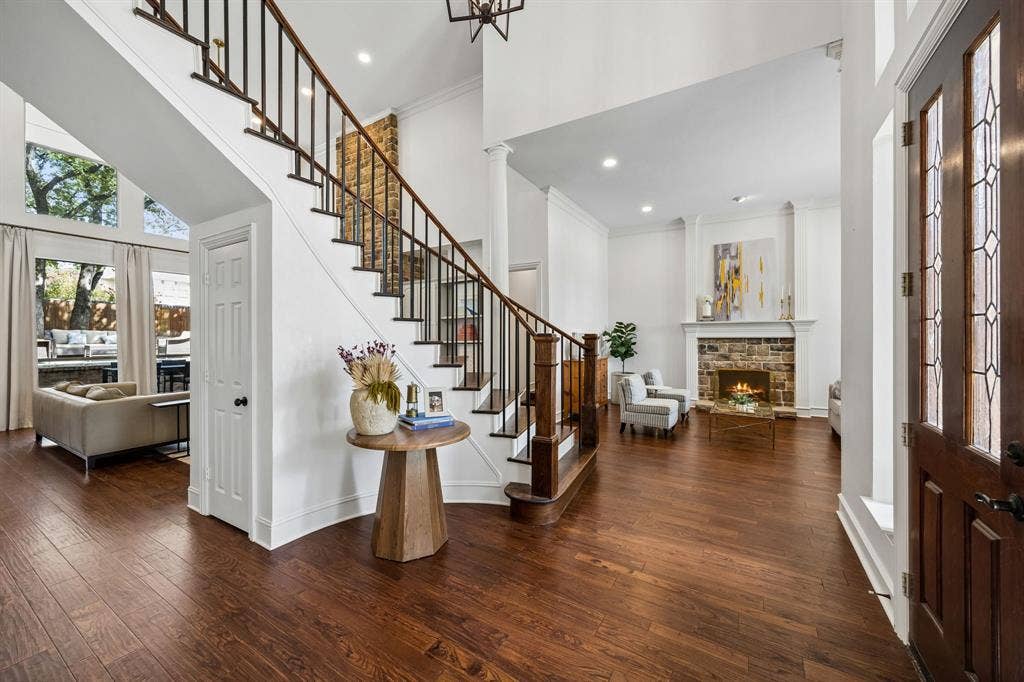 2865 Woodhollow Drive, Highland Village, TX 75077 2865 Woodhollow Drive, Highland Village, TX 75077
