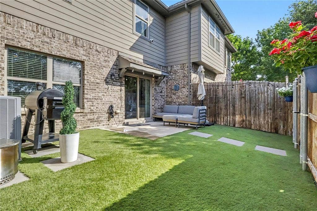 4828 Bridgewater Street, Plano, TX 75074 4828 Bridgewater Street, Plano, TX 75074