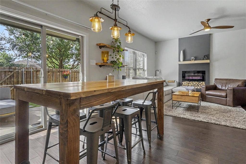 4828 Bridgewater Street, Plano, TX 75074 4828 Bridgewater Street, Plano, TX 75074