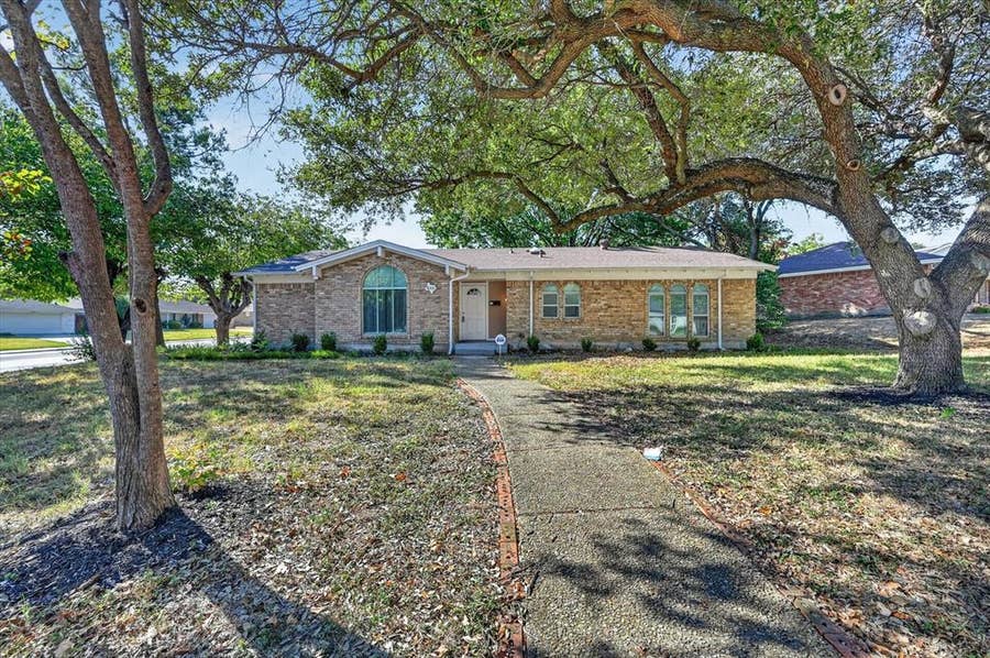Property photo for 6401 Winn Street, Fort Worth, TX