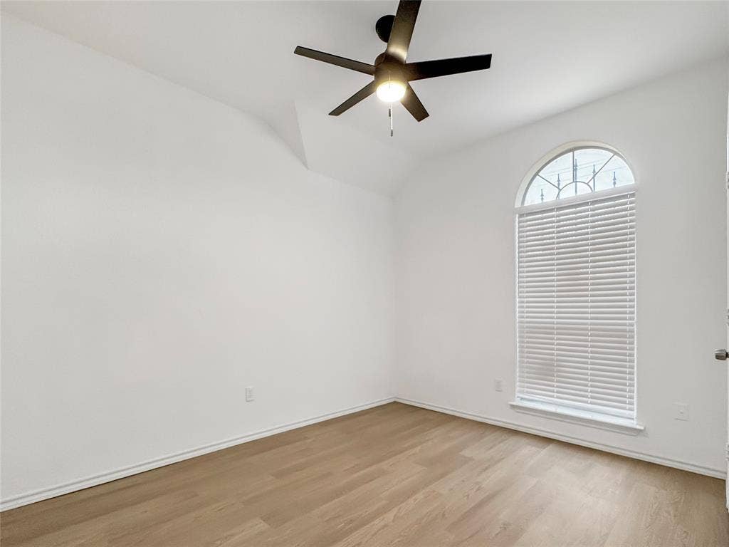 2614 Macon Street, Dallas, TX 75215 2614 Macon Street, Dallas, TX 75215
