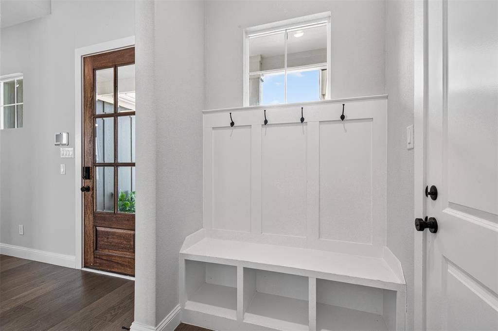 804 Republic Row, Nevada, TX 75173