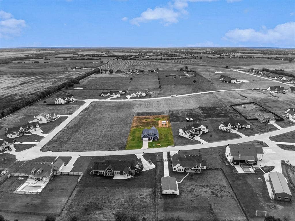 804 Republic Row, Nevada, TX 75173