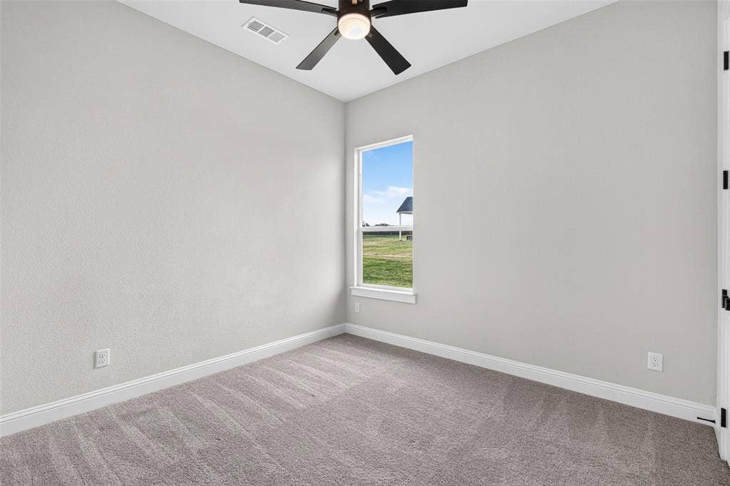 804 Republic Row, Nevada, TX 75173