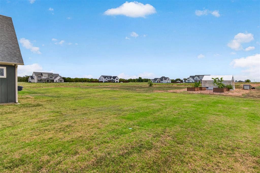 804 Republic Row, Nevada, TX 75173