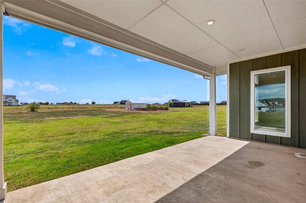 804 Republic Row, Nevada, TX 75173