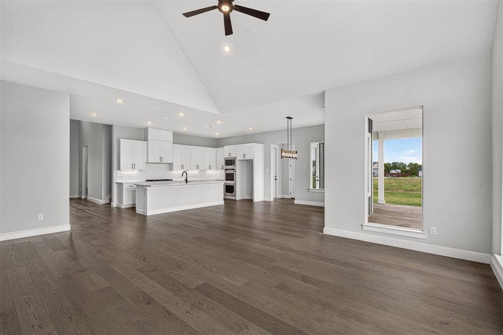804 Republic Row, Nevada, TX 75173