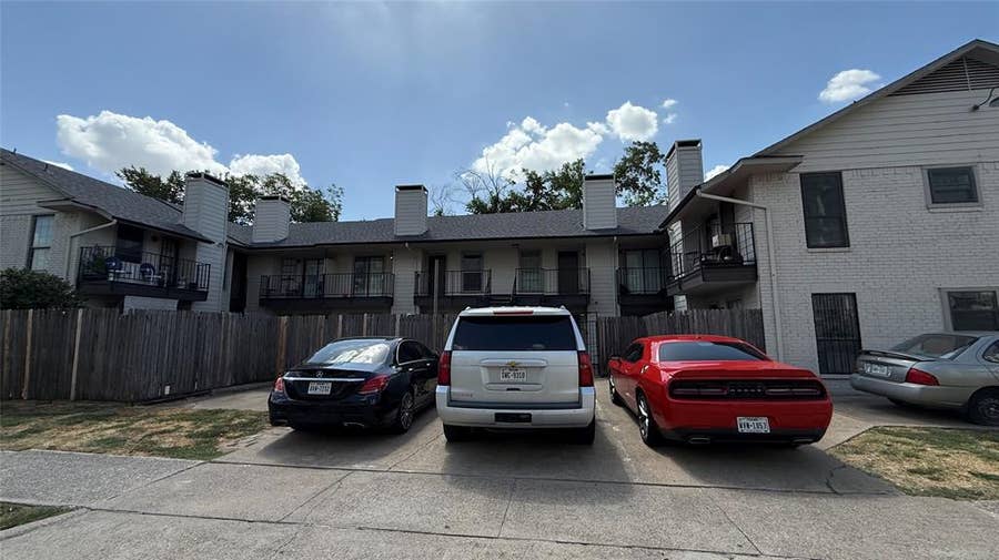 Property photo for 1603 N Garrett Avenue, #203, Dallas, TX
