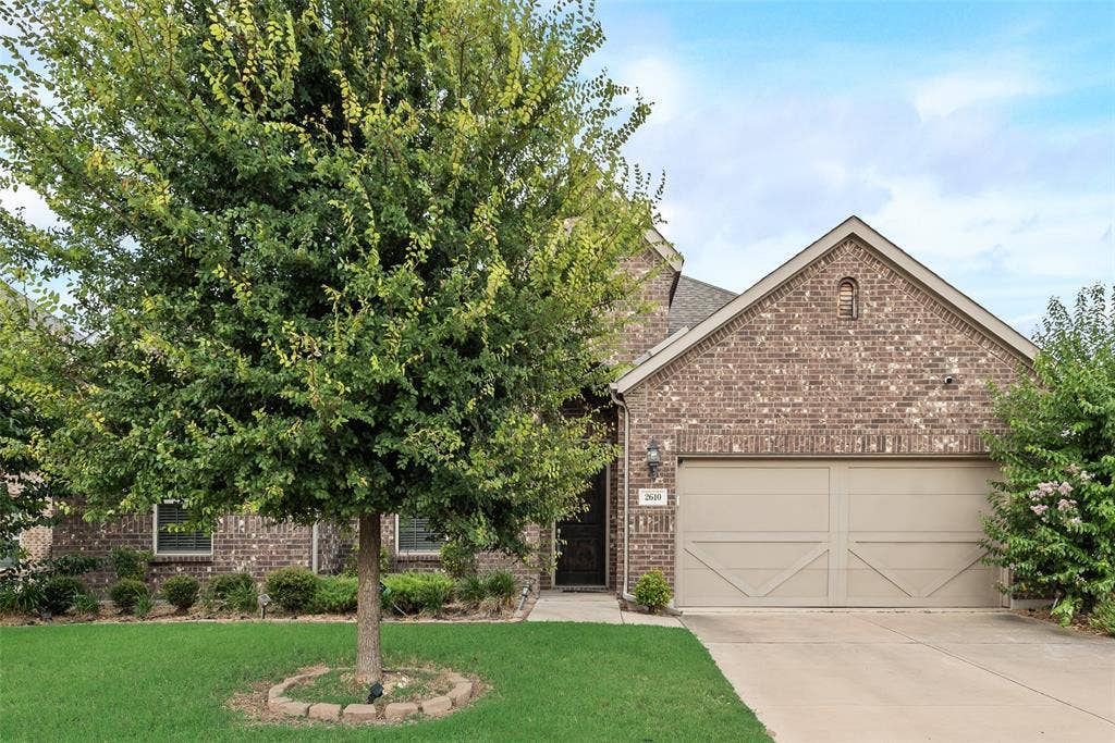 2610 Fawn Valley Avenue, Midlothian, TX 76065 2610 Fawn Valley Avenue, Midlothian, TX 76065