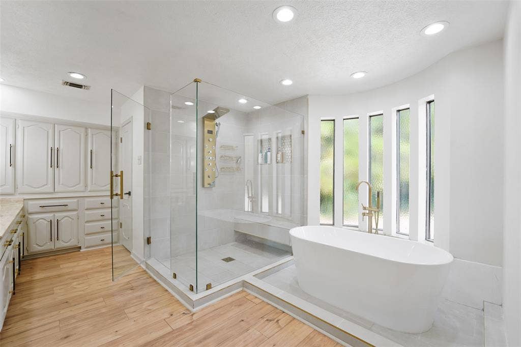 803 Green Tree Court, Duncanville, TX 75137 803 Green Tree Court, Duncanville, TX 75137