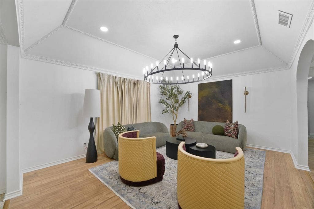 803 Green Tree Court, Duncanville, TX 75137 803 Green Tree Court, Duncanville, TX 75137