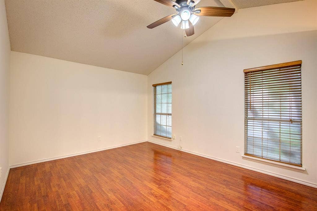 230 Brittany Drive, Euless, TX 76039 230 Brittany Drive, Euless, TX 76039