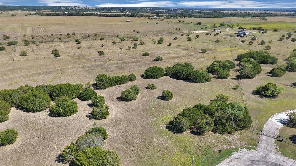 165 Private Road 2656, Walnut Springs, TX 76690 165 Private Road 2656, Walnut Springs, TX 76690