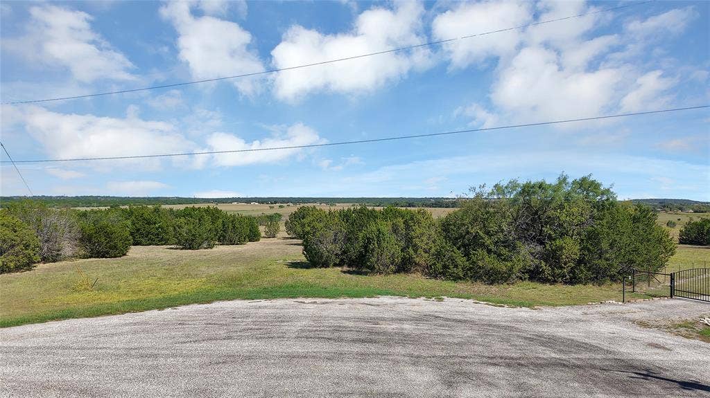 165 Private Road 2656, Walnut Springs, TX 76690 165 Private Road 2656, Walnut Springs, TX 76690